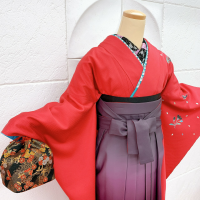 卒業式袴レース半衿刺繍入り重ね衿　濃いピンクシンプル着物小豆色グラデーション袴巾着の組み合わせ
