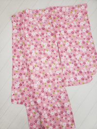 卒業式着物二尺袖ピンク地に白色と濃いピンク色色の総桜柄小花柄優しい可愛い