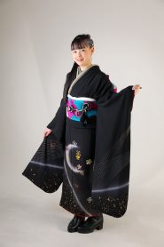 柄少なめ振袖