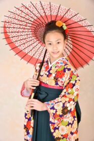  まずはここから！小学生の卒業式袴で人気の髪型TOP３アップスタイル